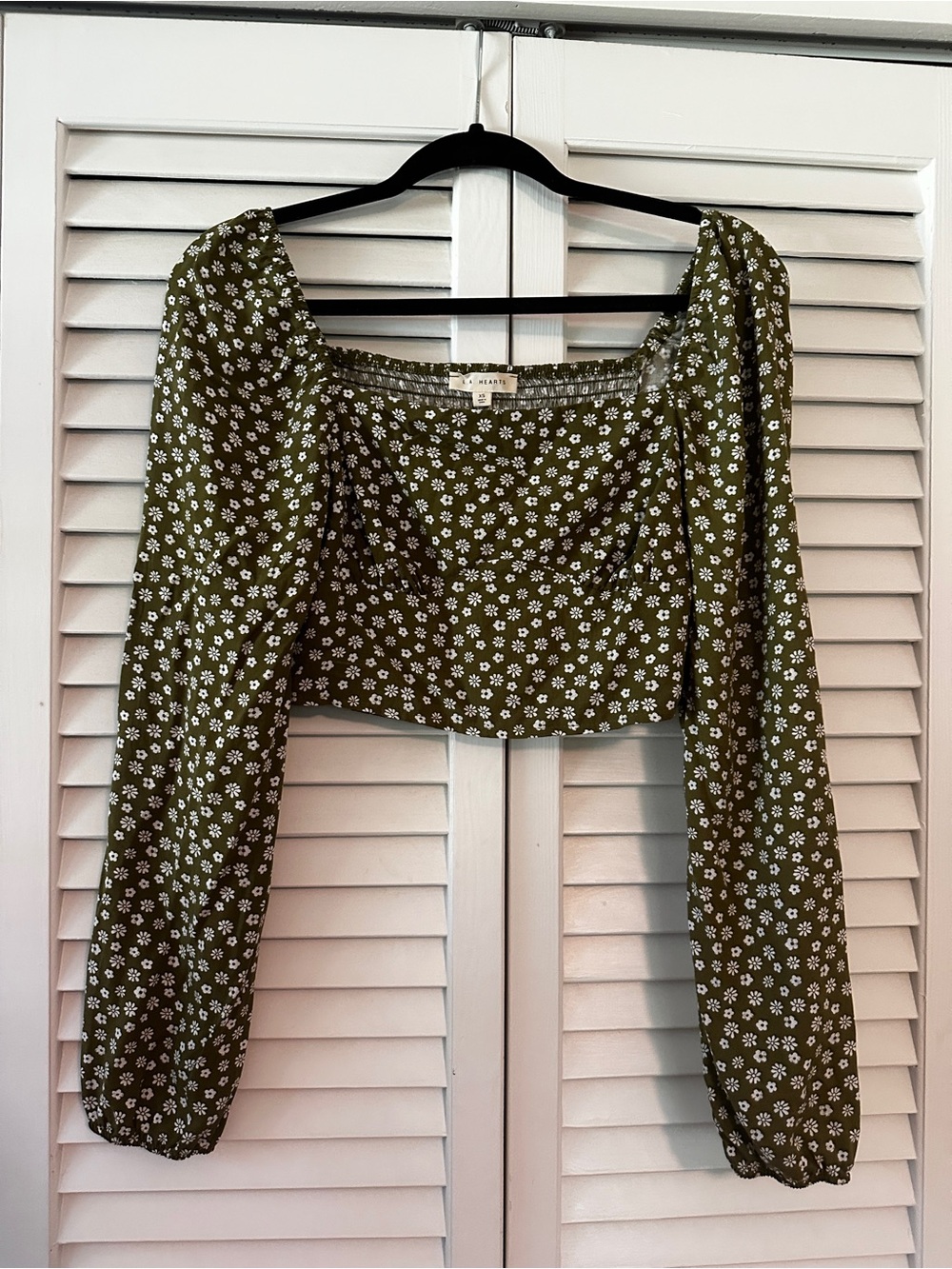 L.A Hearts Women’s XS Green/White Top